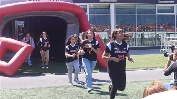 Chelsea girls flag football at Gillette Stadium