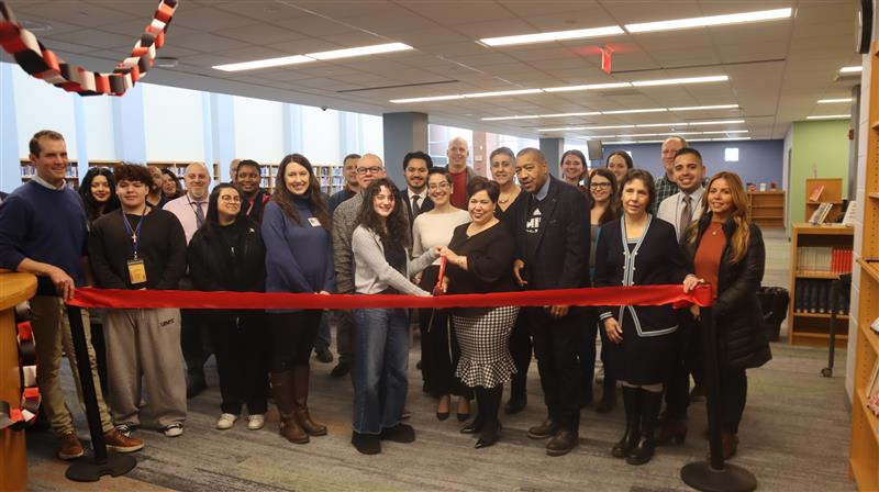 CHS Library Ribbon-Cutting Ceremony